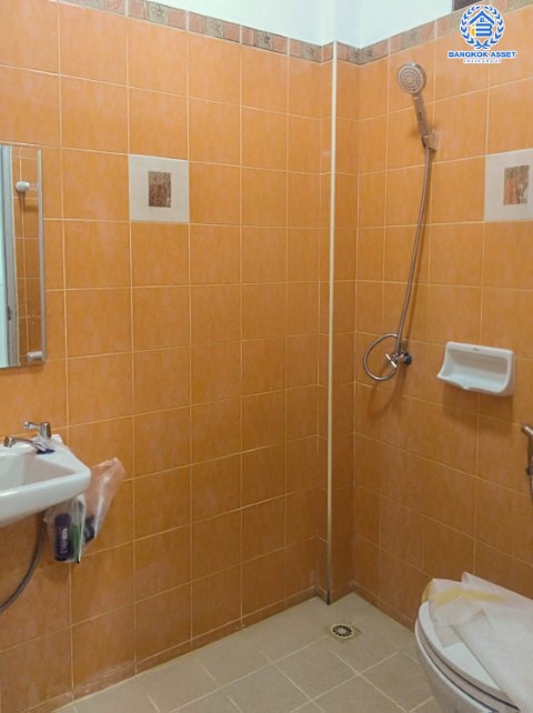 *****ทาวน์เฮ้าส์มือสองย่านนนทบุรี ม.มณฑล5 บางใหญ่-กาญจนาภิเษก บนเนื้อที่ 21.5 ตร.ว. ฟังก์ชัน 3 ห้องนอน 2 ห้องน้ำ 2 ที่จอดรถ บ้านตกแต่งใหม่ พร้อมเข้าอยู่ เดินทางสะดวก เชื่อมต่อถ.กาญจนาภิเษก, ถ.บางใหญ่-บางคูลัด ใกล้เซ็นทรัลเวสท์เกต และทางด่วน "ศรีรัช" จองเลย!